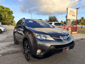 Toyota rav4 le 2015