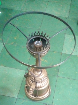 Base de lámpara vintage / estilo quinqué antiguo / decoración