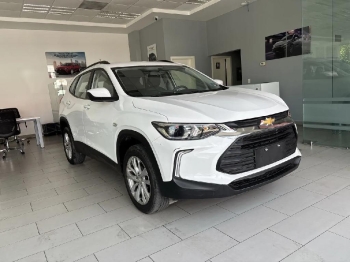 Chevrolet tracker lt 2023  12.000 km  de la casa sdm