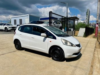 Honda fit 2010 versión japones