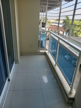 Apartamento en alquiles de 2 hab  en la ave. los beisbolistas