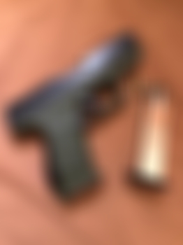 Pistola de fogueo no letal