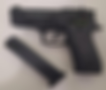 Pistola de fogueo compacta automática