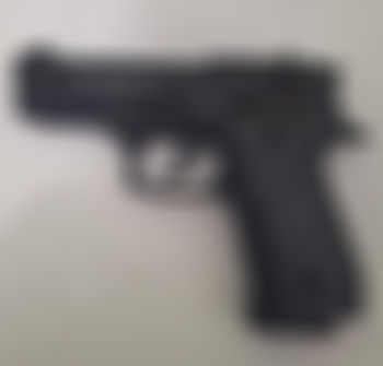 Pistola de fogueo compacta automática