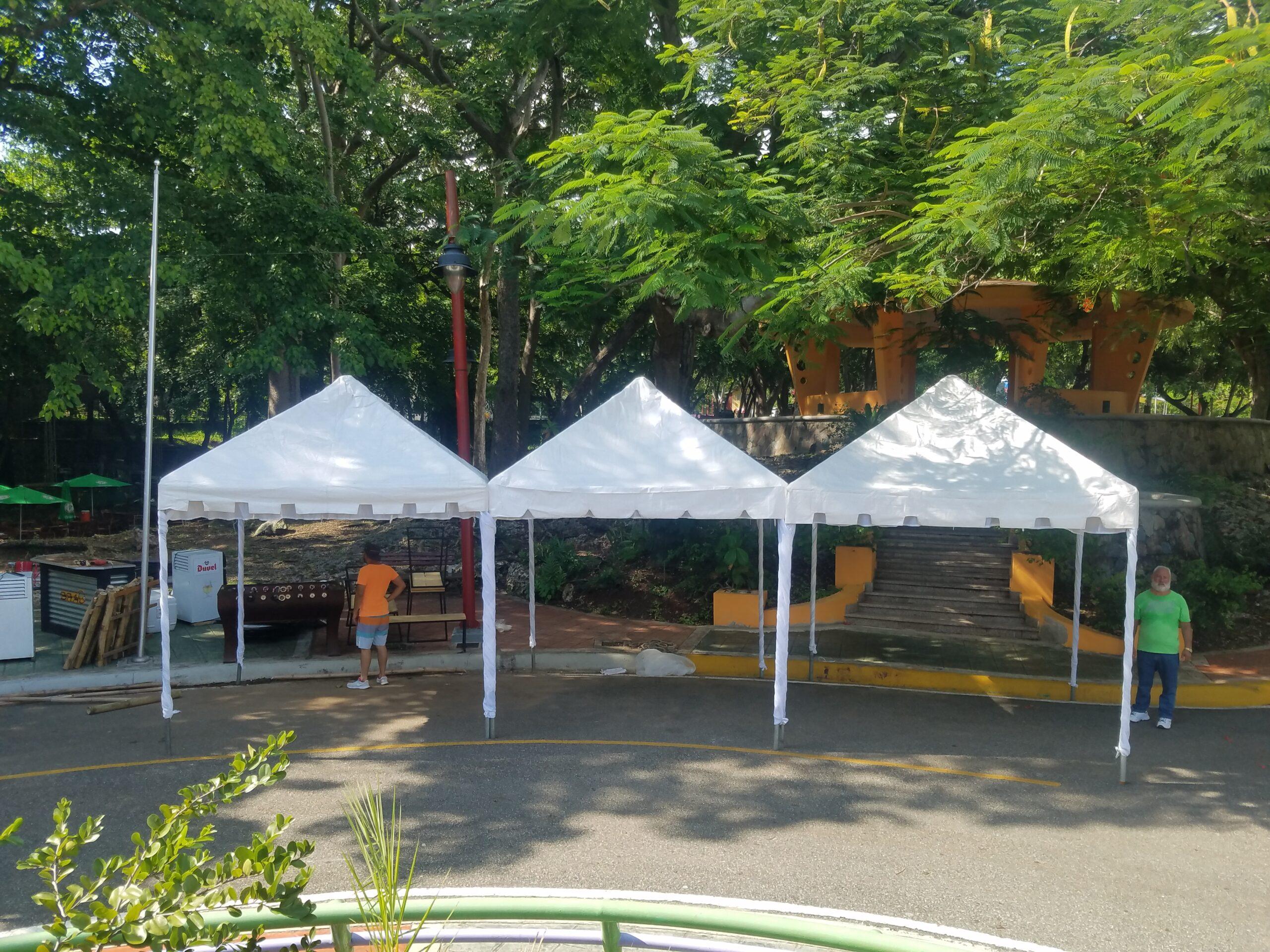 Ventas de carpas de todo tipo de tamaños. Carpa Impermeable Foto 6873975-15.jpg