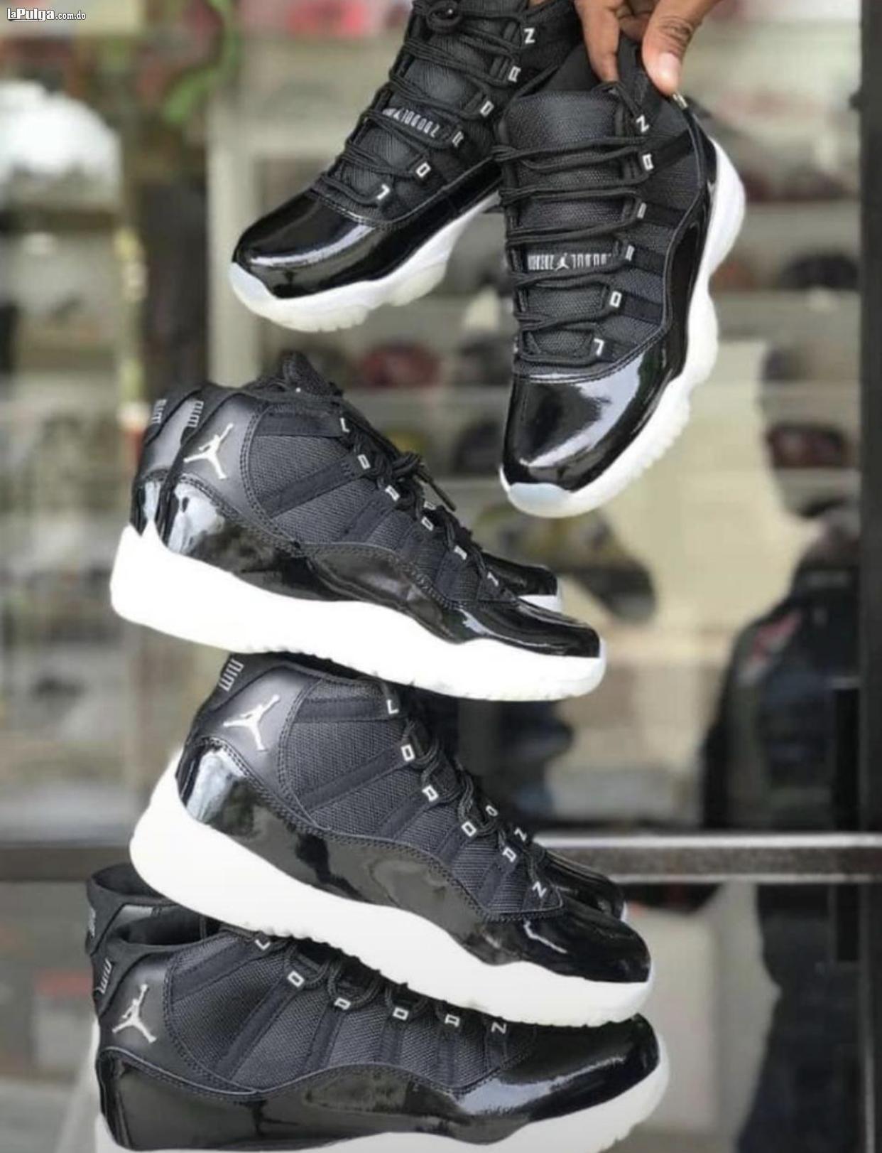 Tenis Jordan Retro 11 Ultímate 2K24 Foto 6901368-4.jpg