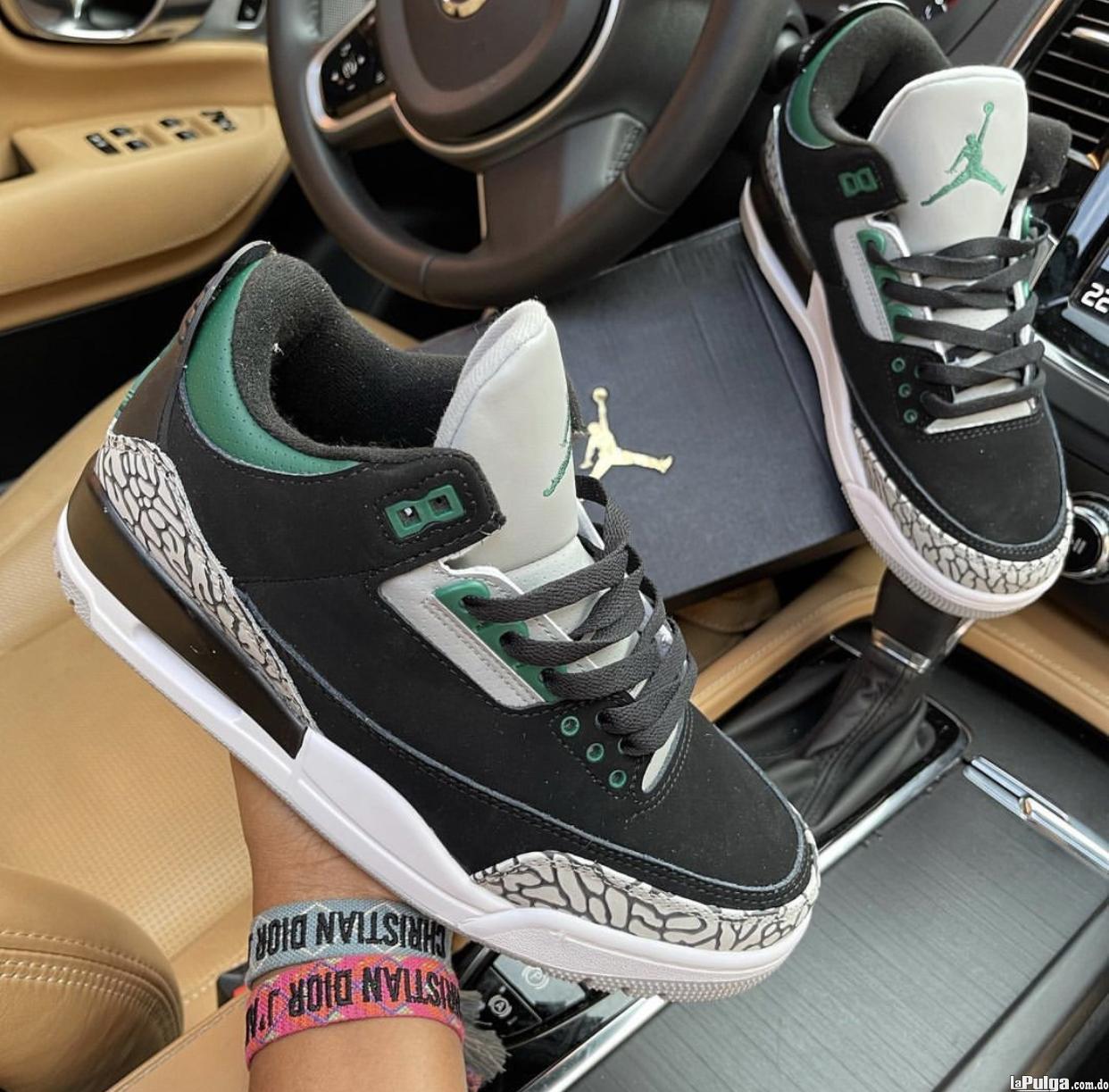 Tenis Jordan Retro 3 Ultímate 2024 Foto 6972419-4.jpg