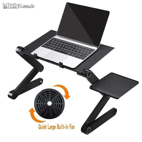 Mesa para laptop portatil de Aluminio computadora con enfriador ventil Foto 6983980-1.jpg