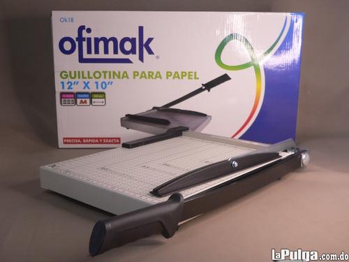 GUILLOTINA METALICA PARA PAPEL OFIMAK  12″ X 10″ Foto 6988732-1.jpg