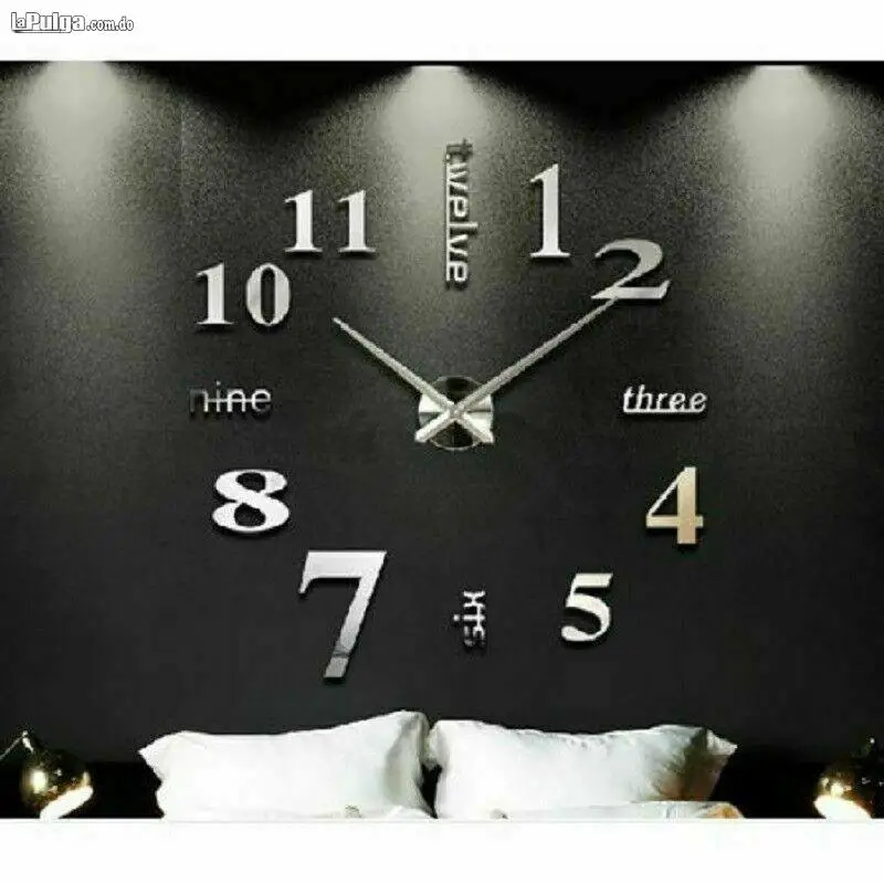 RELOJ DECORATIVO SIN MARCO GRANDE PARA SALA U OFICINA CON EFECTO NUEVO Foto 7035462-2.jpg