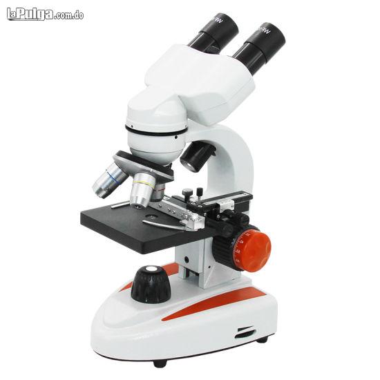 Microscopio electrico binocular biologico profesional para examen clí Foto 7041684-1.jpg