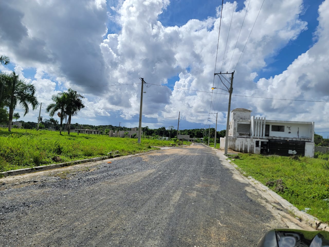 VENDO SOLAR DE 135 M2 EN VILLA MELLA. A 10 MINUTOS DE LA PARADA MAMA T Foto 7045318-5.jpg