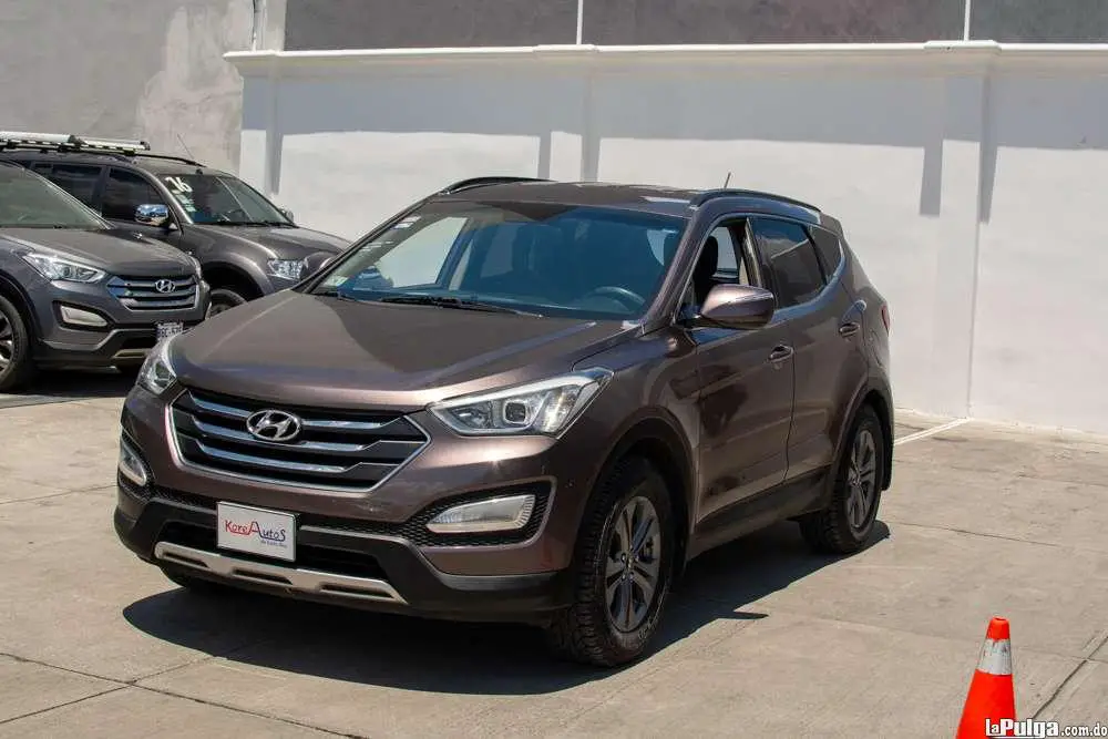 Se renta / alquiler vehículo Hyundai Santa Fe 2015 Foto 7084664-1.jpg