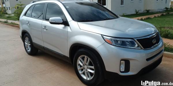 Se renta / alquiler vehículo Kia Sorento 2015 Foto 7084666-2.jpg