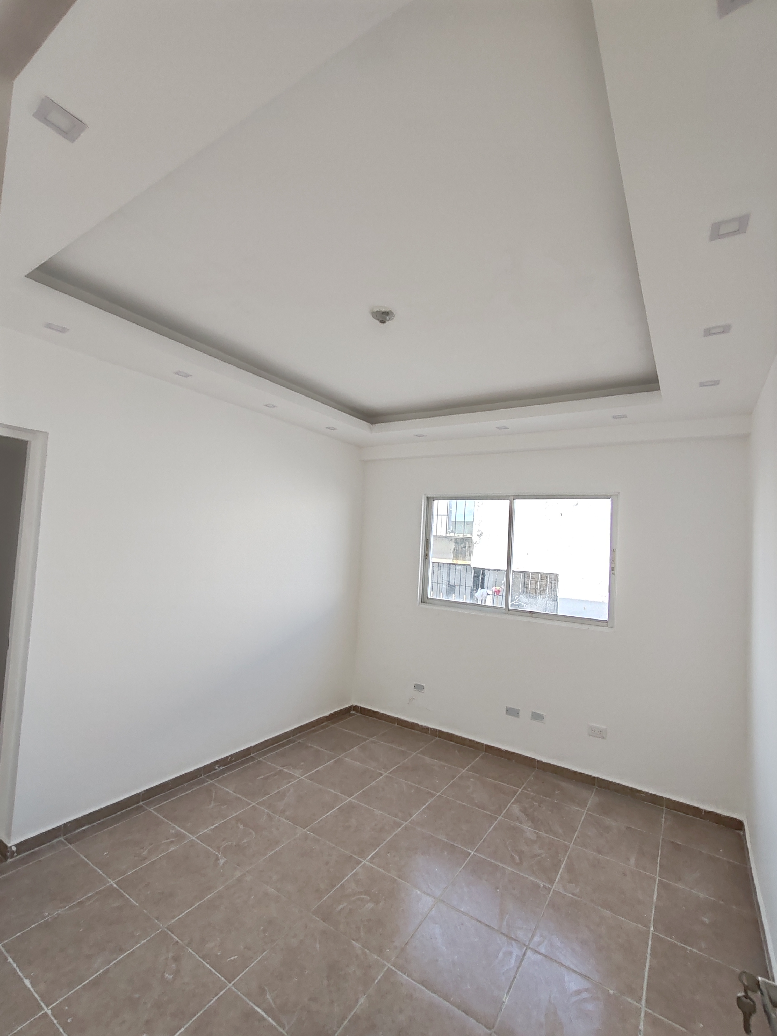 4to piso Vista Hermosa Santo Domingo Este  Foto 7084690-11.jpg