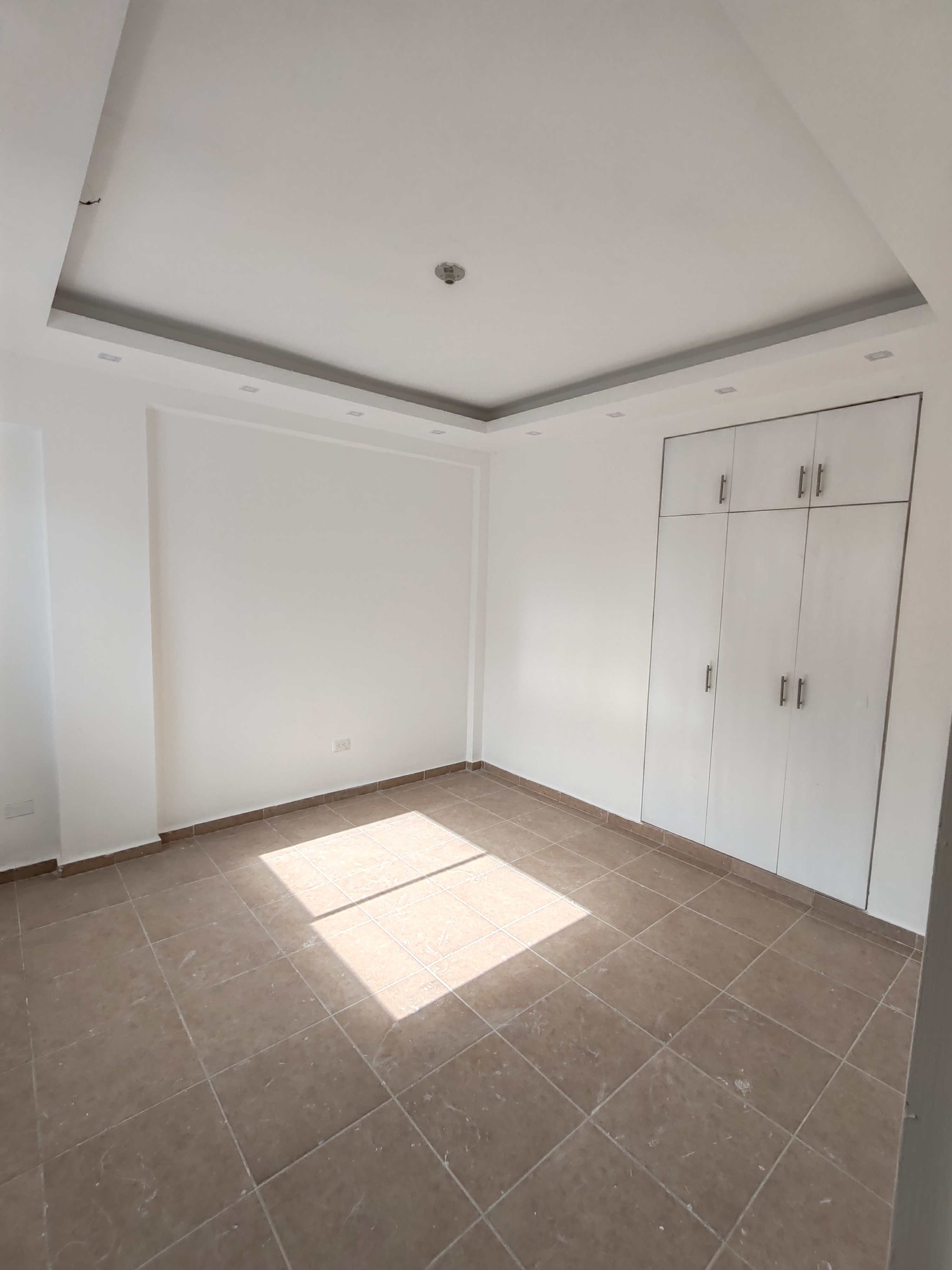 4to piso Vista Hermosa Santo Domingo Este  Foto 7084690-12.jpg