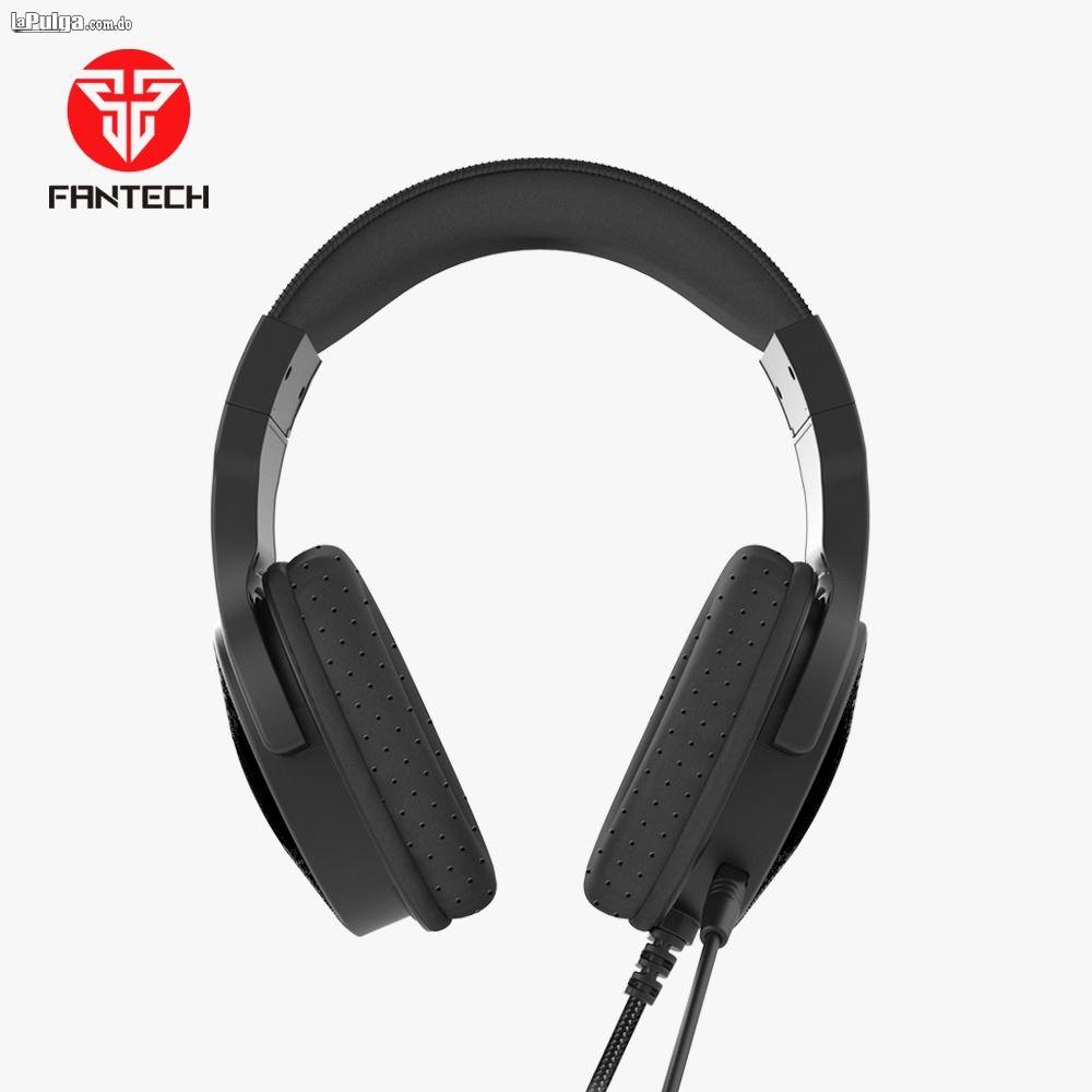 Headset Fantech 7.1 HG22 Fusion W/microphone Gaming RGB. Foto 7086741-1.jpg