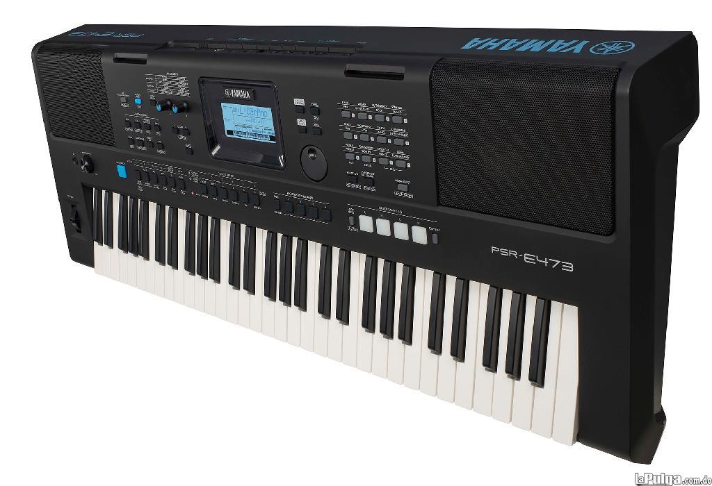 Piano Yamaha PSR-E473 de 61 teclas portátil d Foto 7087162-1.jpg