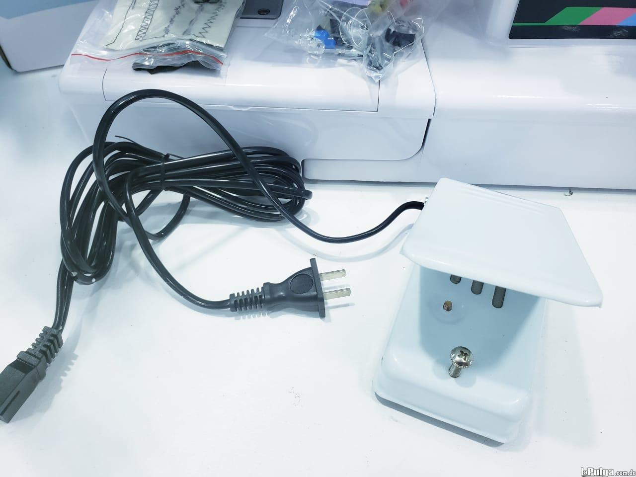 Maquina de coser Electrica multifuncional profesional JUKKY FH653 Foto 7089035-7.jpg