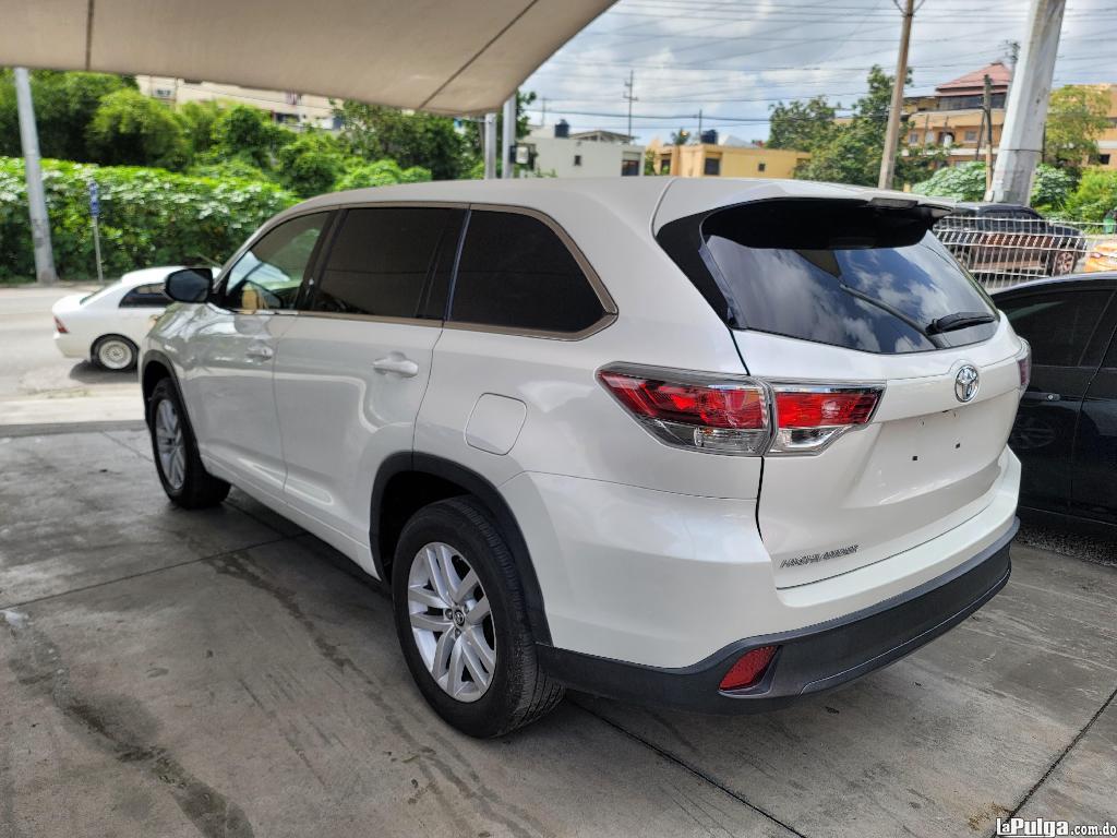 Toyota Highlander 2016 3 filas 72mil millas 1 año de garantia Foto 7089817-3.jpg