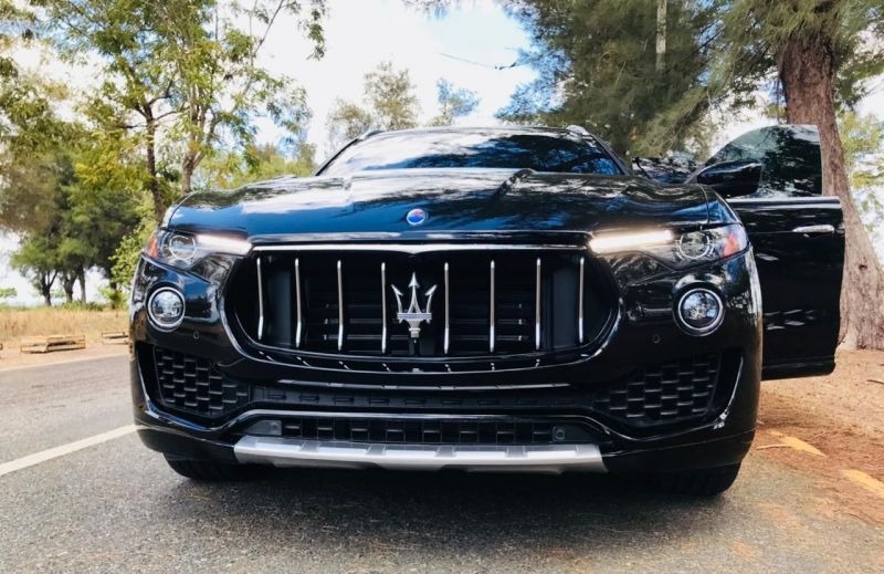 Maserati negro chulisimo en alquiler!! Foto 7098440-a1.jpg