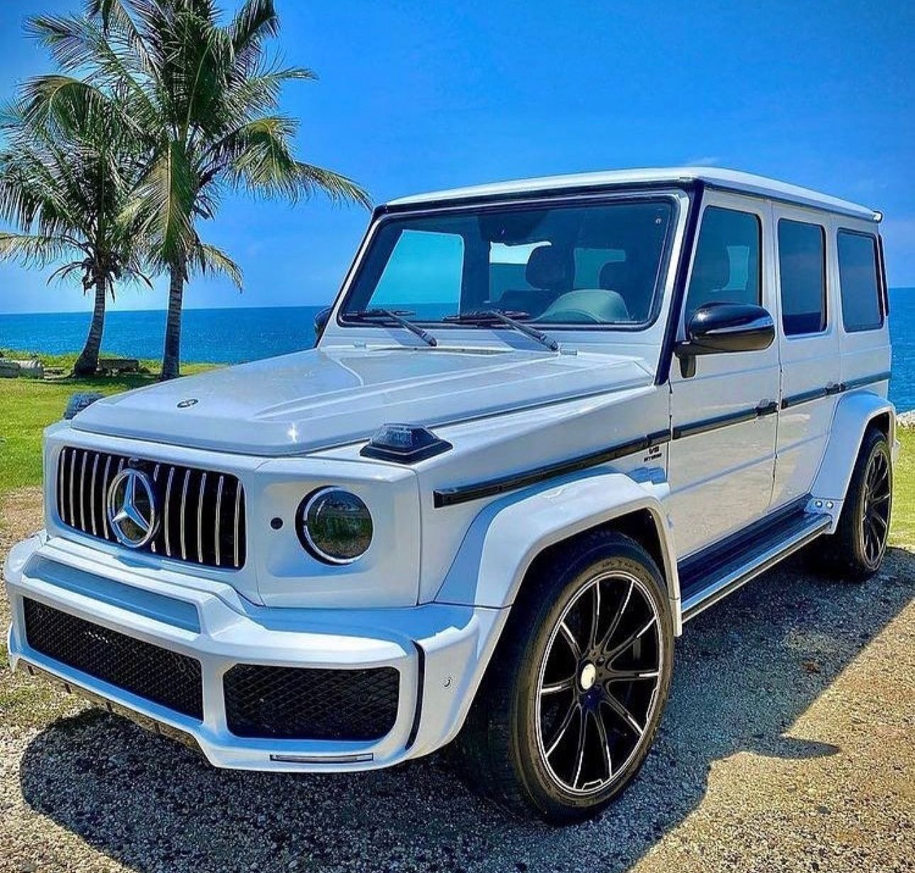 Jeeps pa montiar y deportivos pa lujear alquiler!  Foto 7098608-3.jpg