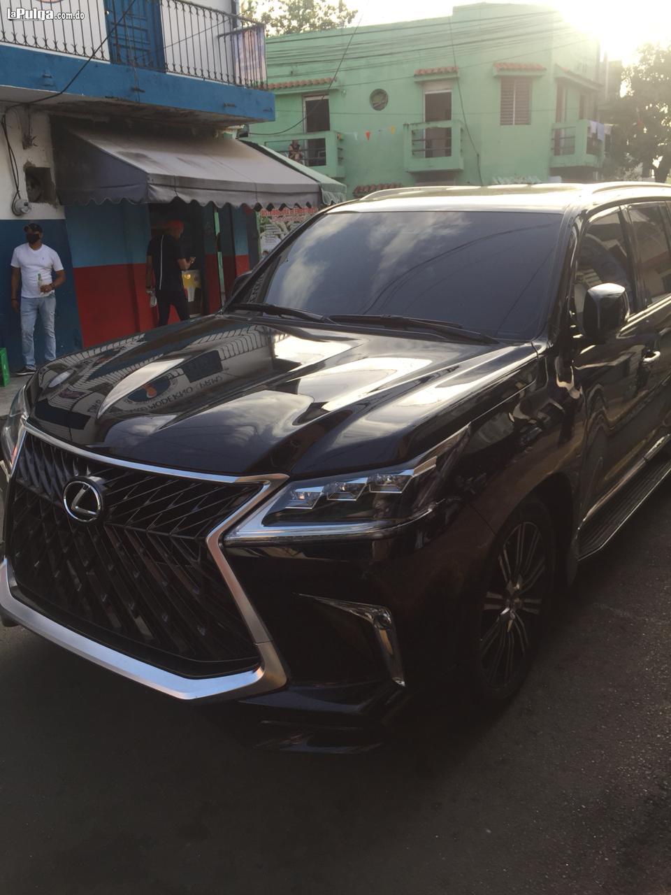 Lexus una jeepeta durisima en alquiler rentala ya!! Foto 7098610-3.jpg