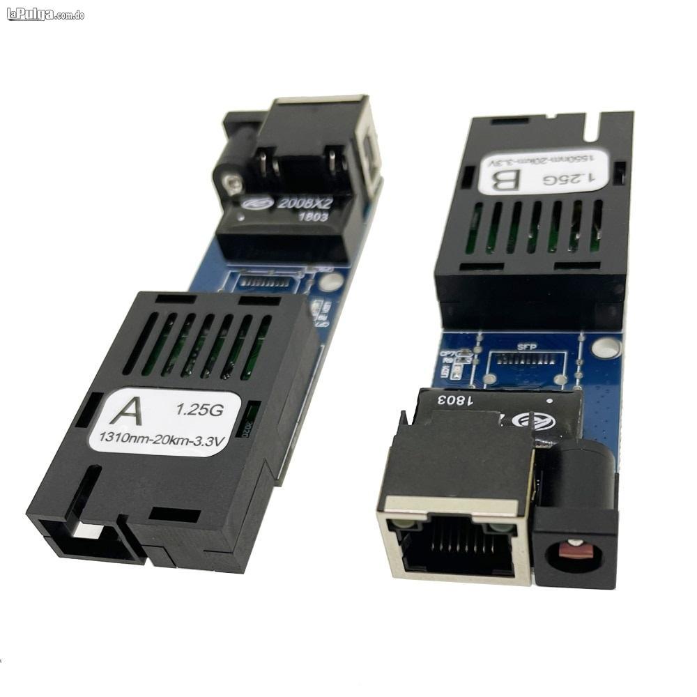 Par Mini convertidor  ópticos de fibra Gigabit 10/100/1000Mbps Foto 7104201-1.jpg