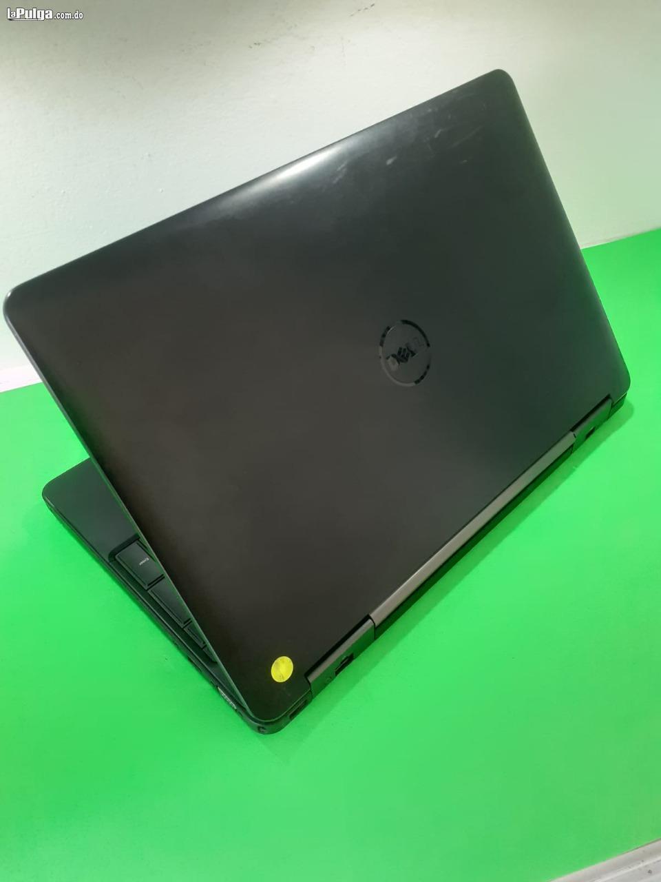 Dell Latitude E7240 i5 8GB RAM/256GB SSD/12.5 PULGADAS  Foto 7105959-1.jpg