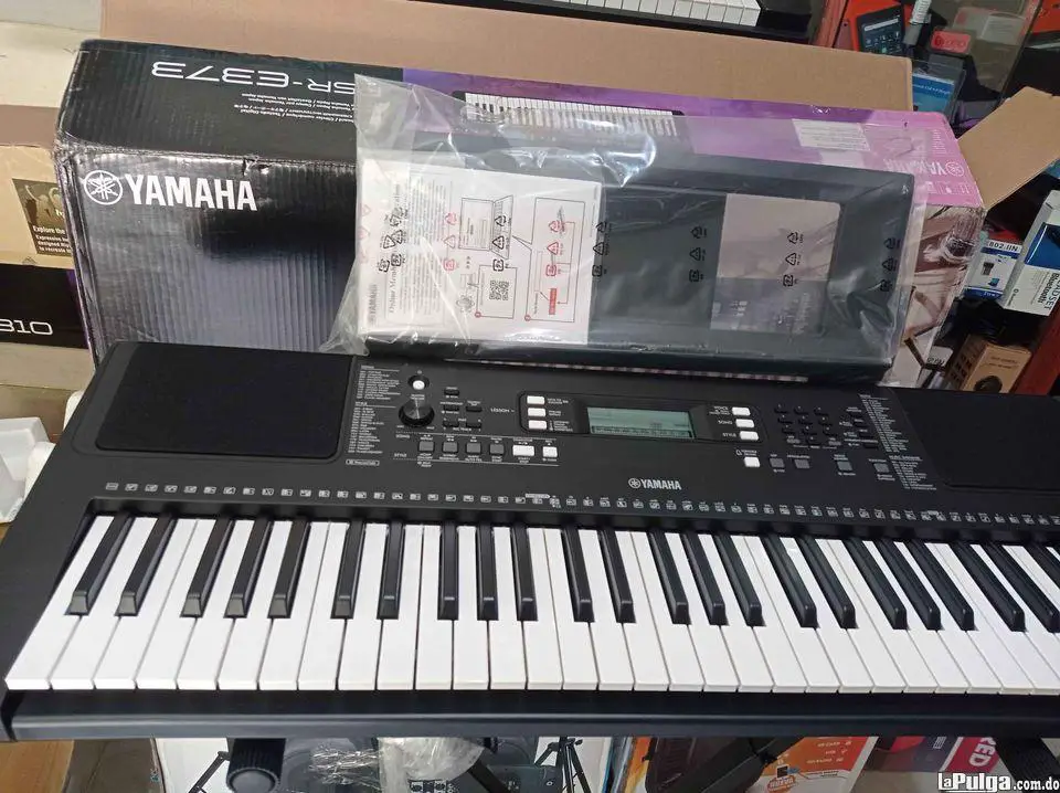 PIANO YAMAHA PSRE373. Foto 7107467-1.jpg