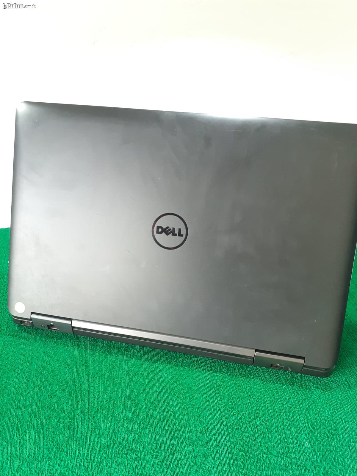 Laptop DELL E5540 i3 320GB  Foto 7110164-2.jpg