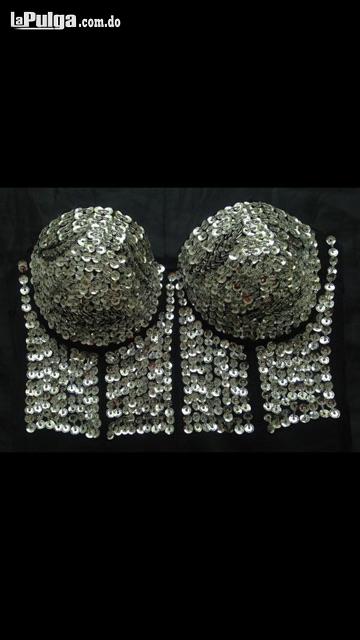 Brasiel Selena cantante small crop top  Foto 7110402-1.jpg