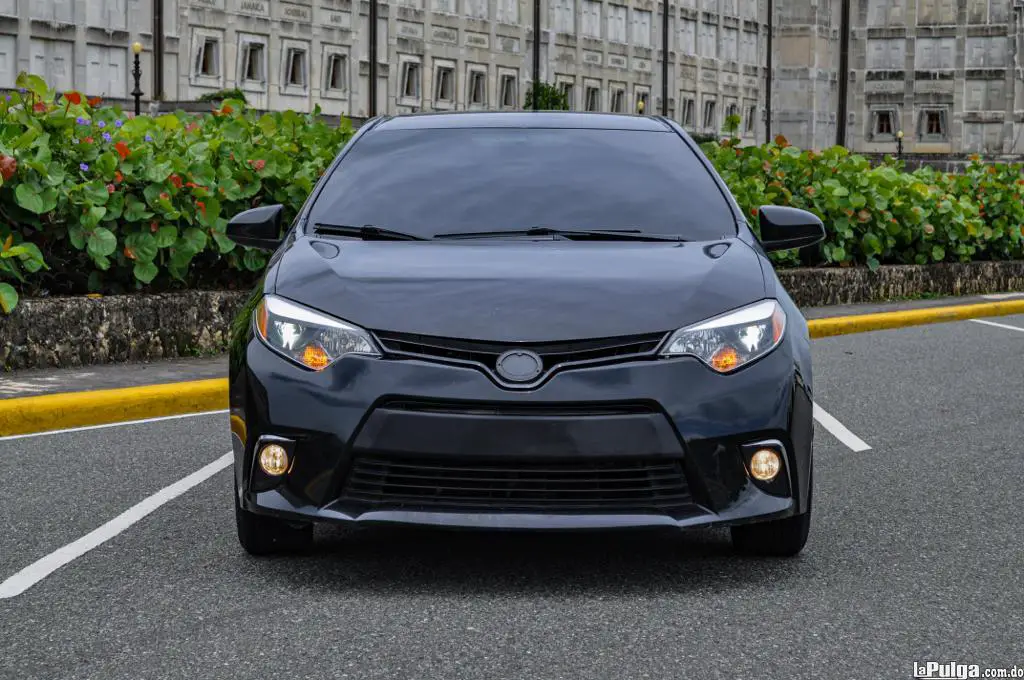 Toyota Corolla LE 2016 Gasolina Foto 7110601-2.jpg