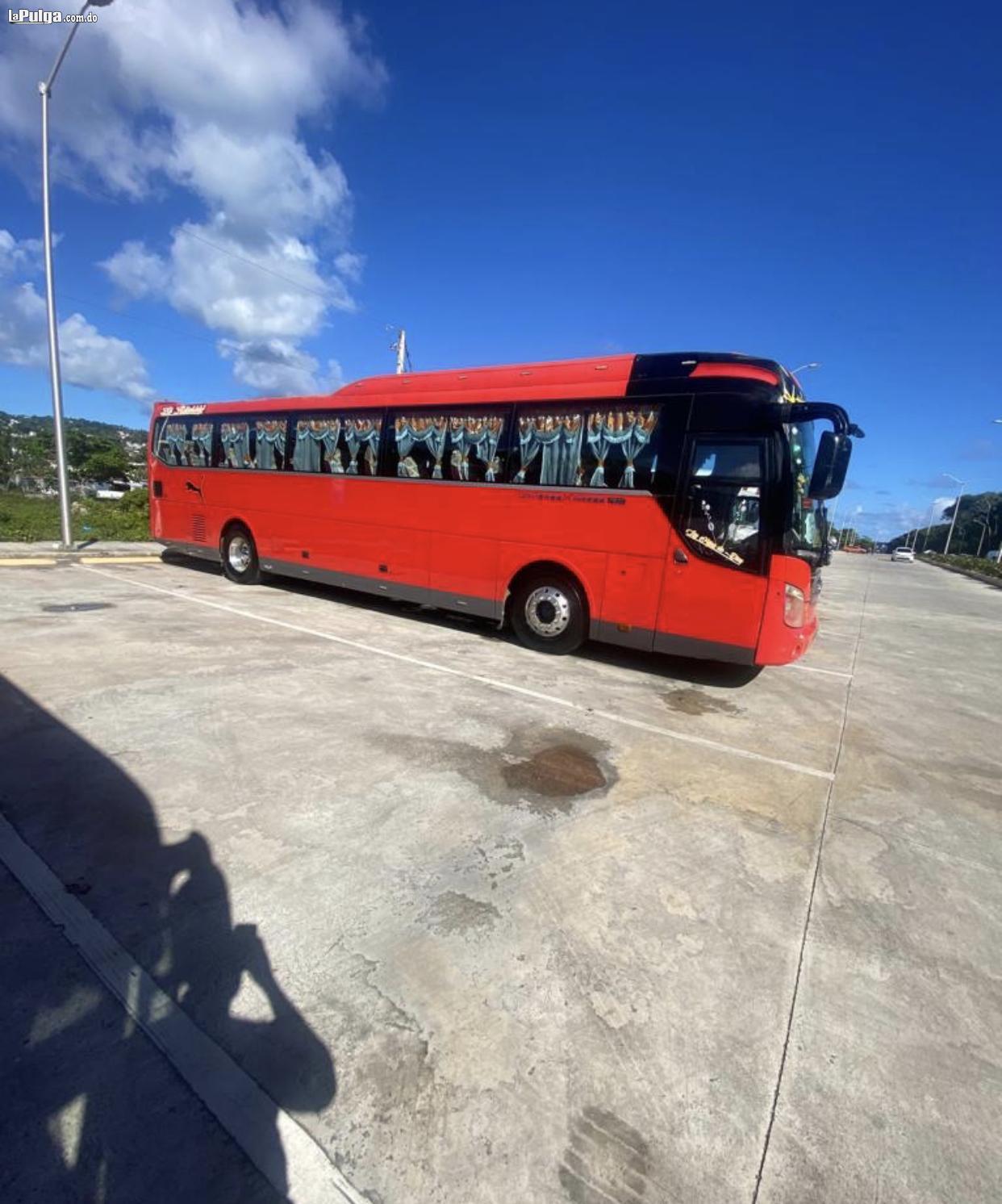 giras O Excursiones servicios de trasporte turístico  Foto 7112359-2.jpg