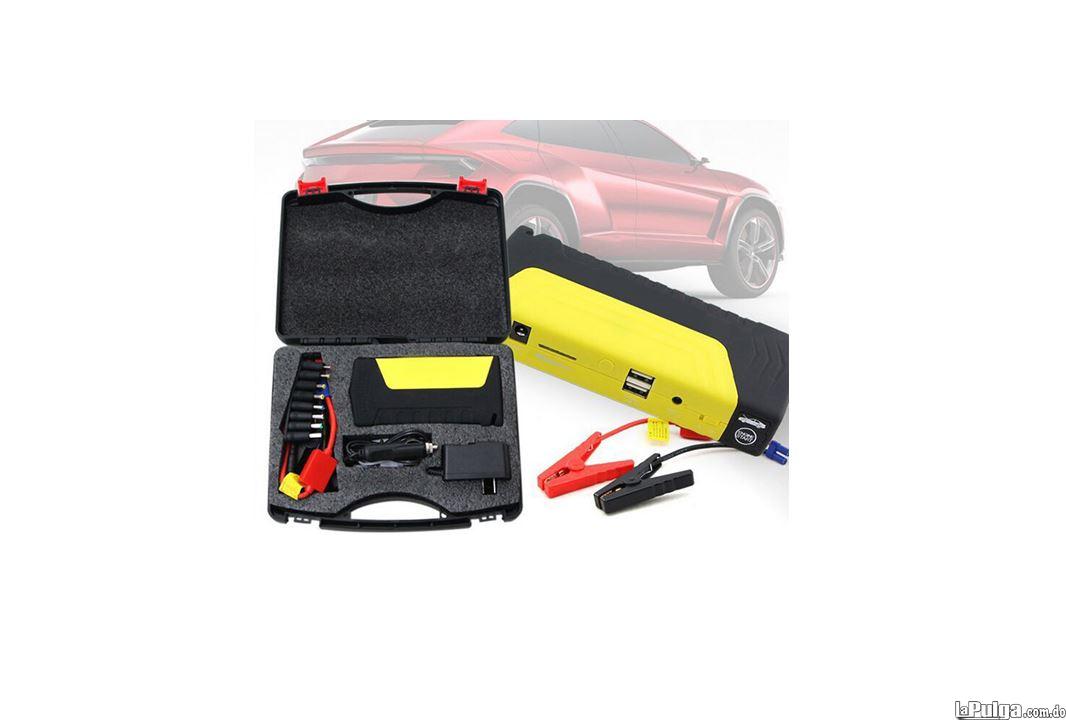jumper de baterias para carros con puertos USB y diversos conectores. Foto 7112456-3.jpg