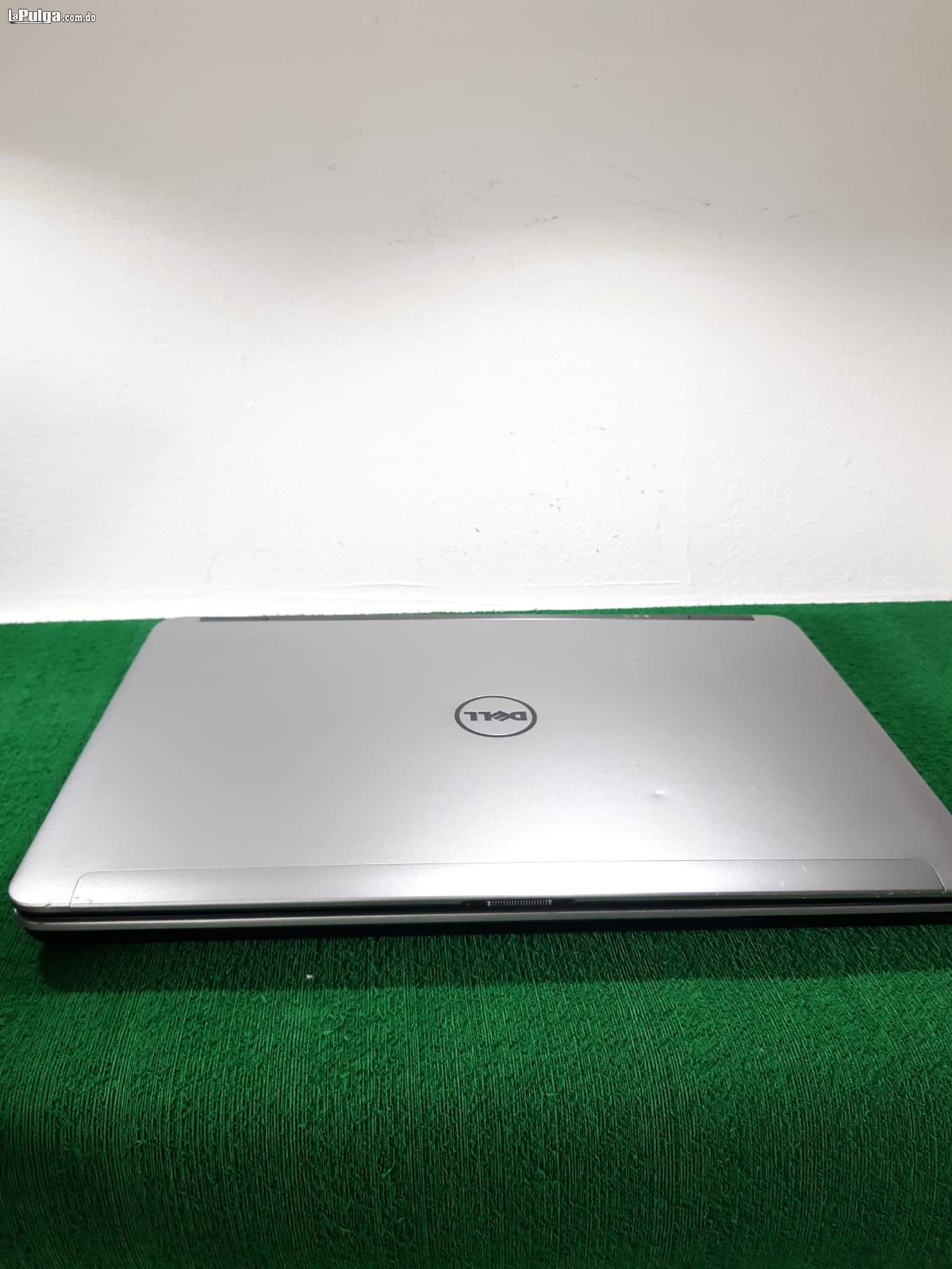 Laptop DELL E6540  Foto 7114409-4.jpg