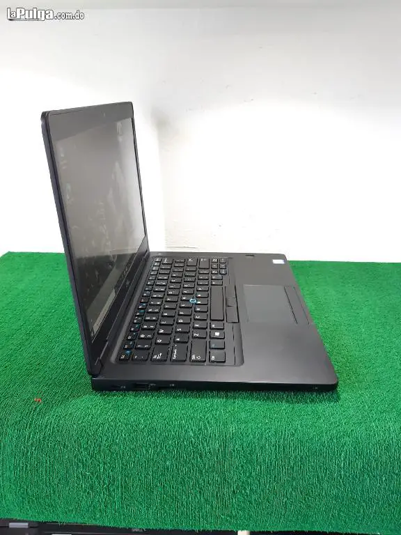Laptop DELL 5490 Foto 7114844-3.jpg
