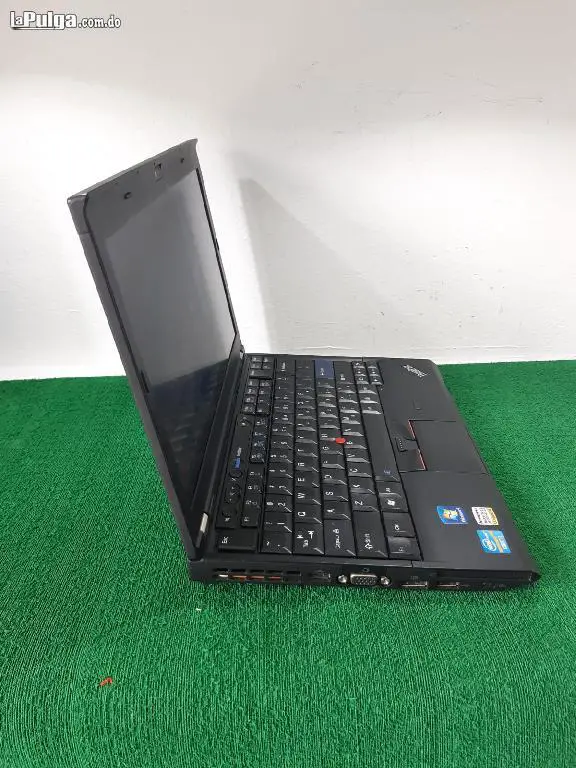 Laptop LENOVO THINKPAD X220 Foto 7115681-2.jpg