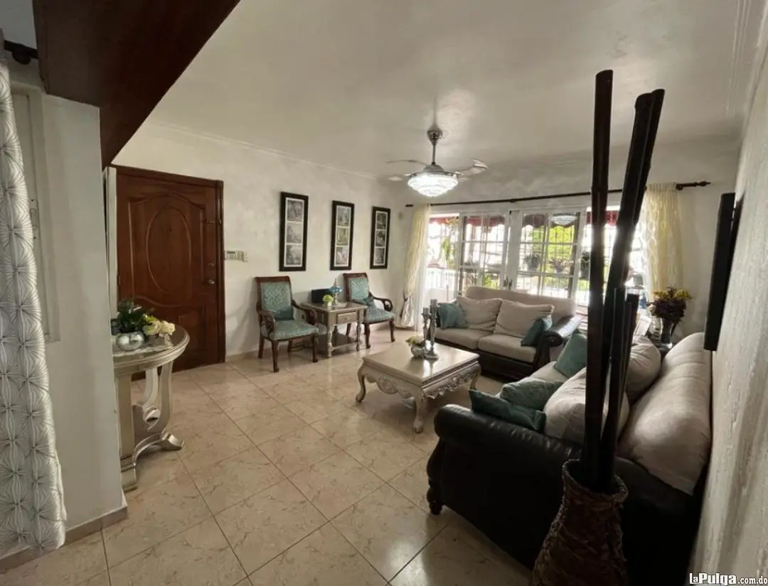 Apartamento en sector DN - Evaristo Morales 3 habitaciones 2 parqueos Foto 7116915-4.jpg