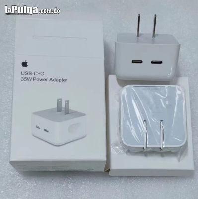 Adaptador de corriente compacto con puerto USB-C doble de 35 W Foto 7120507-1.jpg