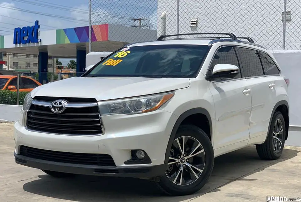 Toyota Highlander XLE 2016 Clean Carfax Foto 7121921-2.jpg