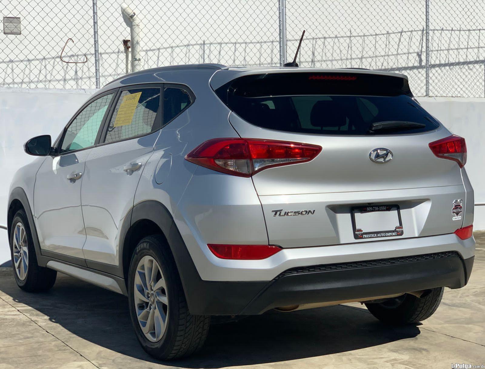 Hyundai Tucson SE 2017 Clean Carfax Foto 7121923-3.jpg