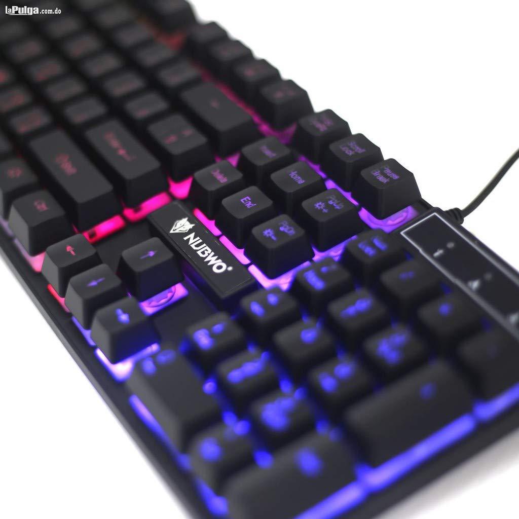 Teclado y mouse NUBWO NKM-623 SAVITAR luces rgb gamer gaming Foto 7125716-2.jpg