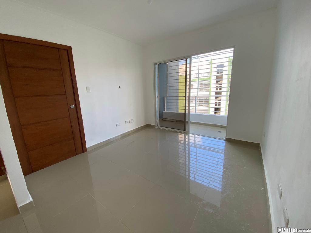 Apartamento en sector SDO - Proximo Autopista Duarte 3 habitaciones 1  Foto 7127730-2.jpg