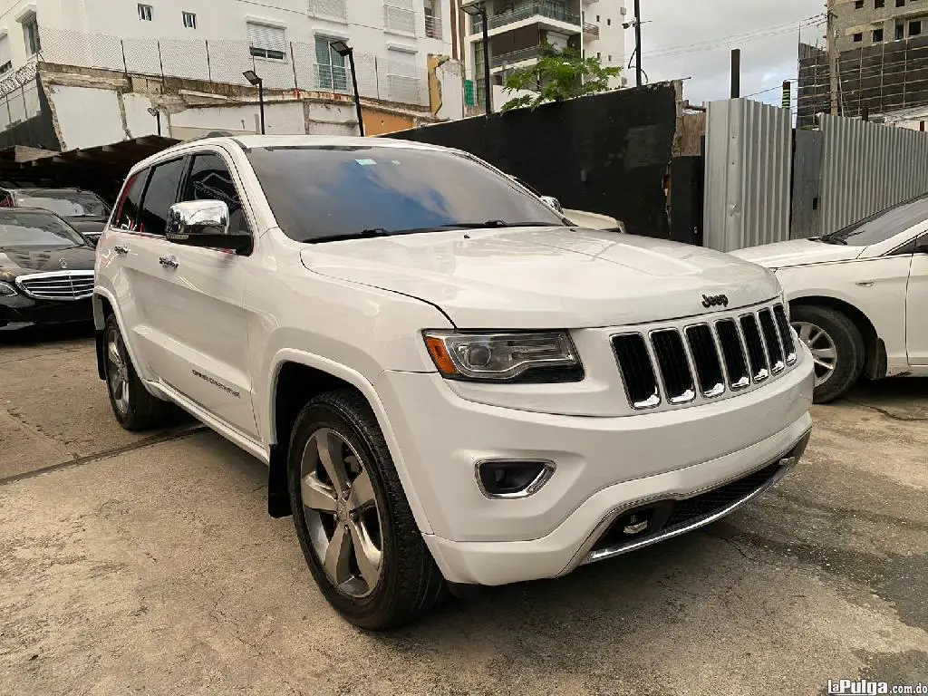 Jeep Grand Cherokee Overland 2014 Gasolina Foto 7128557-3.jpg