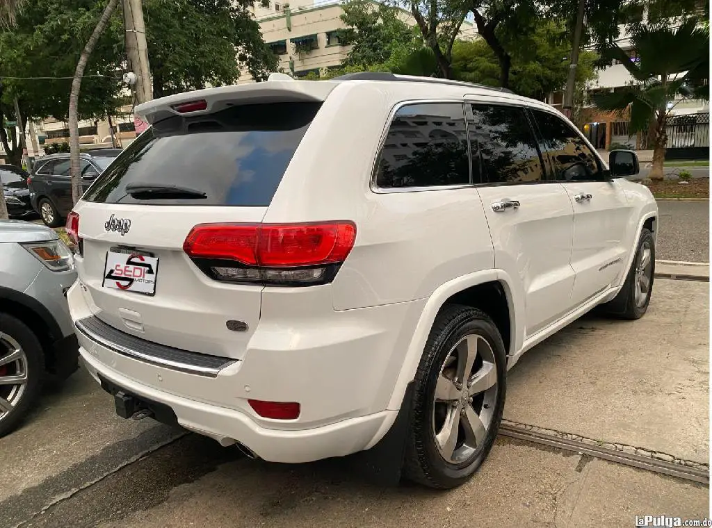 Jeep Grand Cherokee Overland 2014 Gasolina Foto 7128557-4.jpg