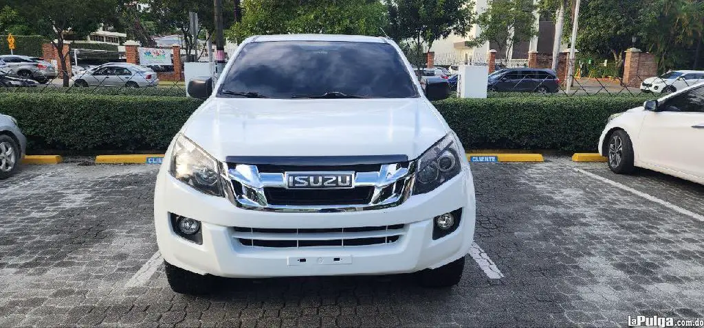 Vendo Isuzu D Max 2013 Upgrade LS Foto 7128664-5.jpg