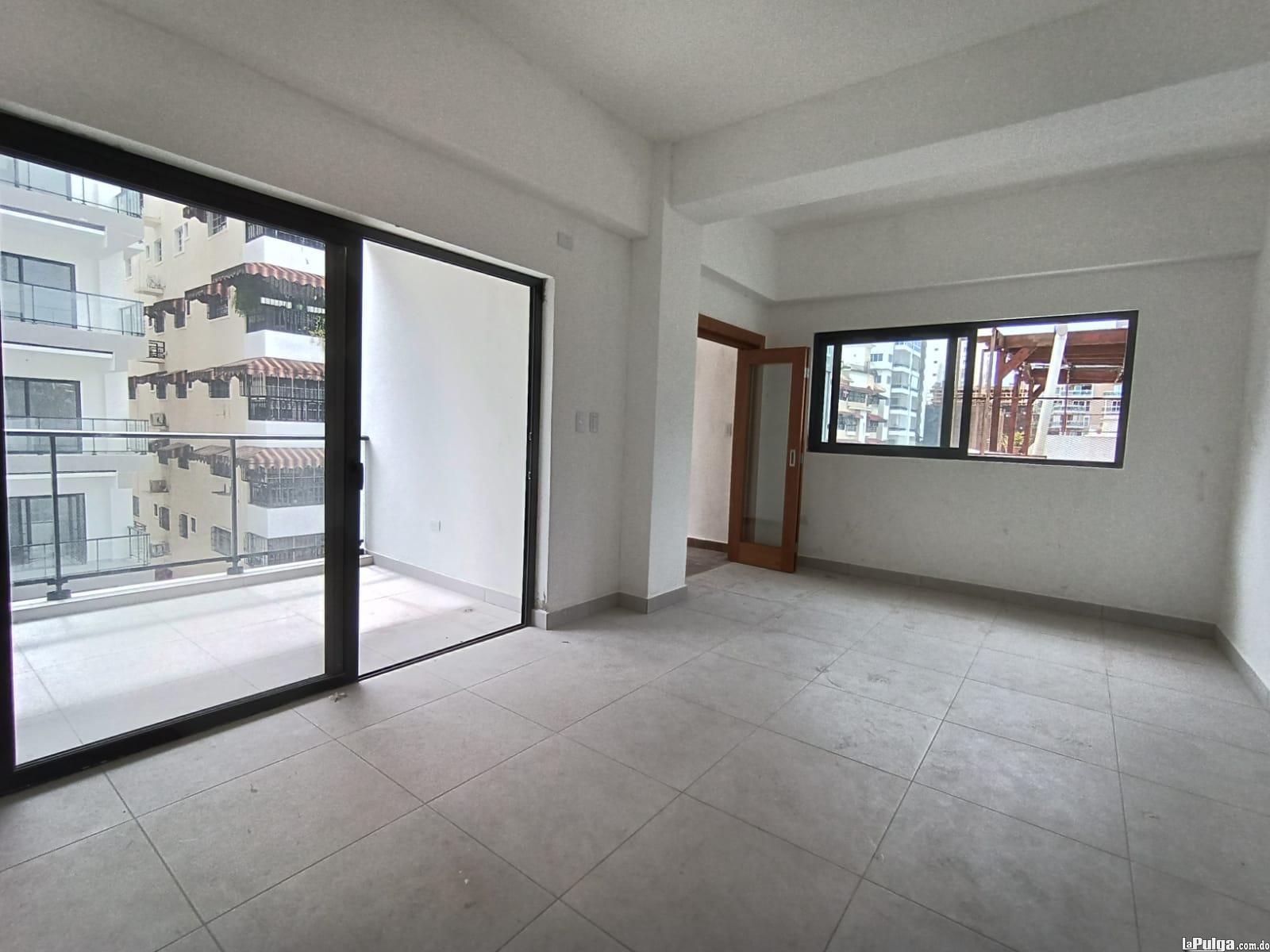 Apartamento 2do piso con terraza Urb.Real Foto 7129209-1.jpg