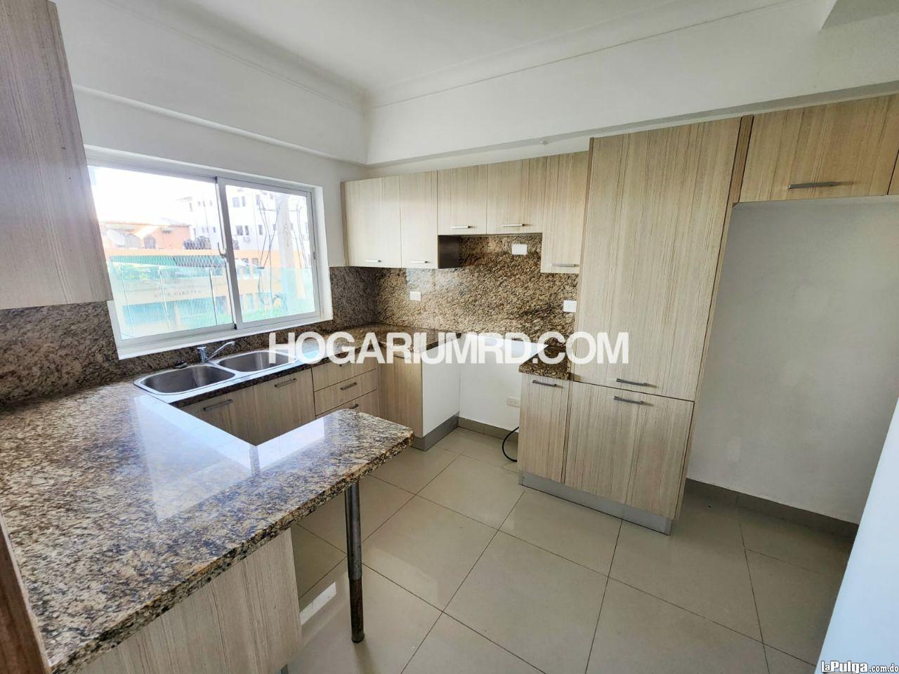 Apartamento en sector DN - Sector No Disponible 3 habitaciones 2 parqu Foto 7129318-4.jpg