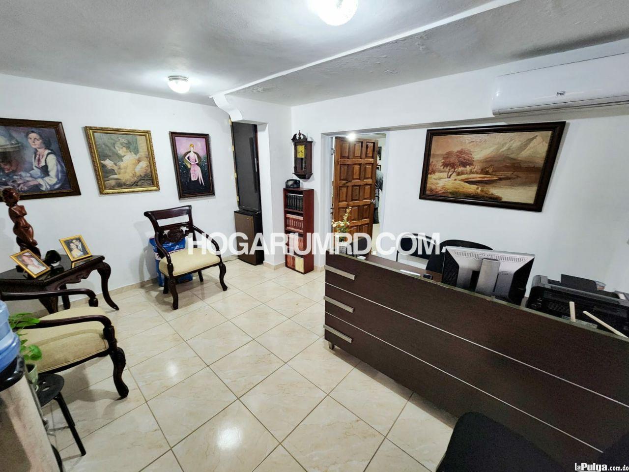 Casa en venta. Los Restauradores. IDEAL PARA NEGOCIOS RD17900000 Foto 7130201-3.jpg